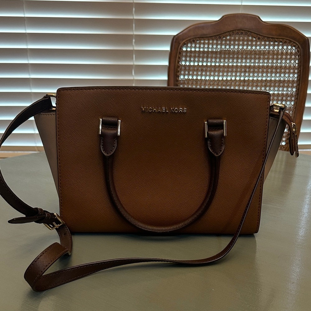 Michael Kors Brown Leather Shoulder Bag